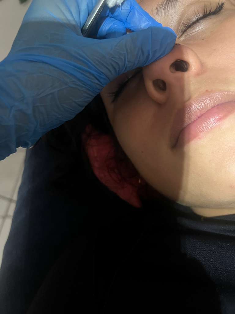 Pop Pierce Studio - Trabajo